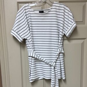 Worthington striped tie top size M